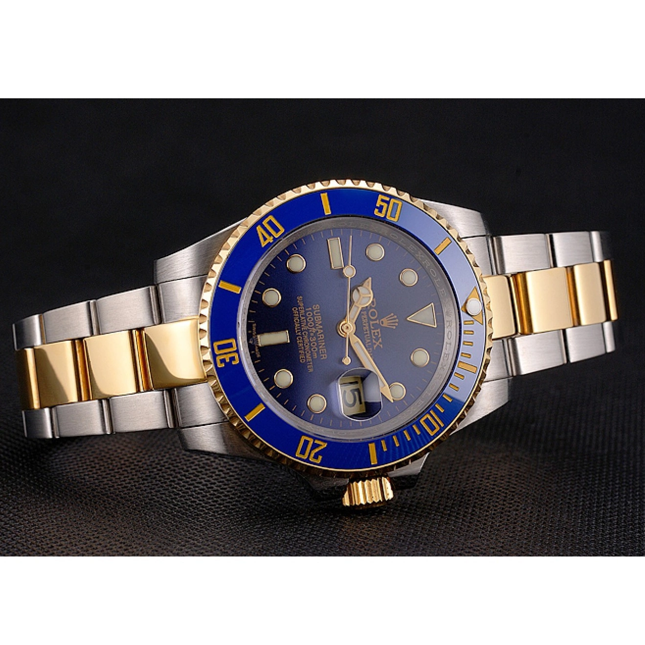 AAA replica watch Bracelet Steel Tone Swiss Bezel Submariner Blue And Rolex Dial Two Gold 0707